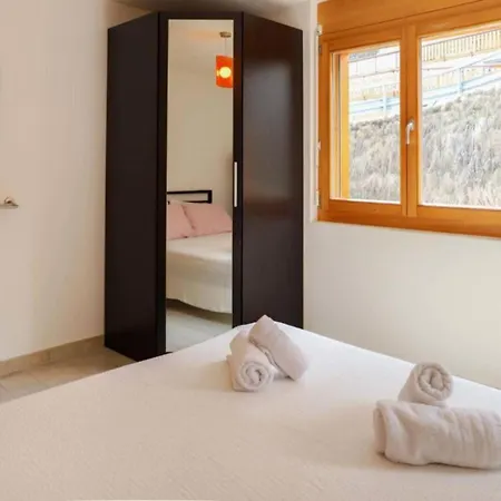 Domaine Des Reines D14, 4-bedrooms With Fabulous Indoor Pool *