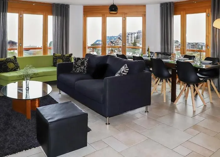 Domaine Des Reines D14, 4-bedrooms With Fabulous Indoor Pool Apartment *